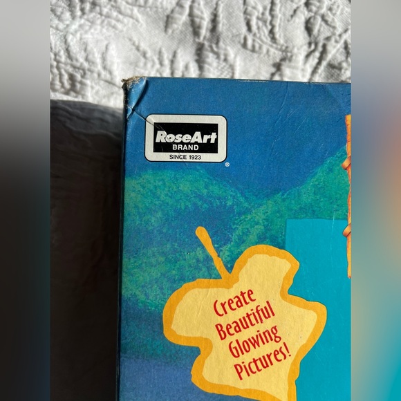 VINTAGE 1995 Pocahontas Light Up Drawing Desk Roseart SEALED - Picture 4 of 10